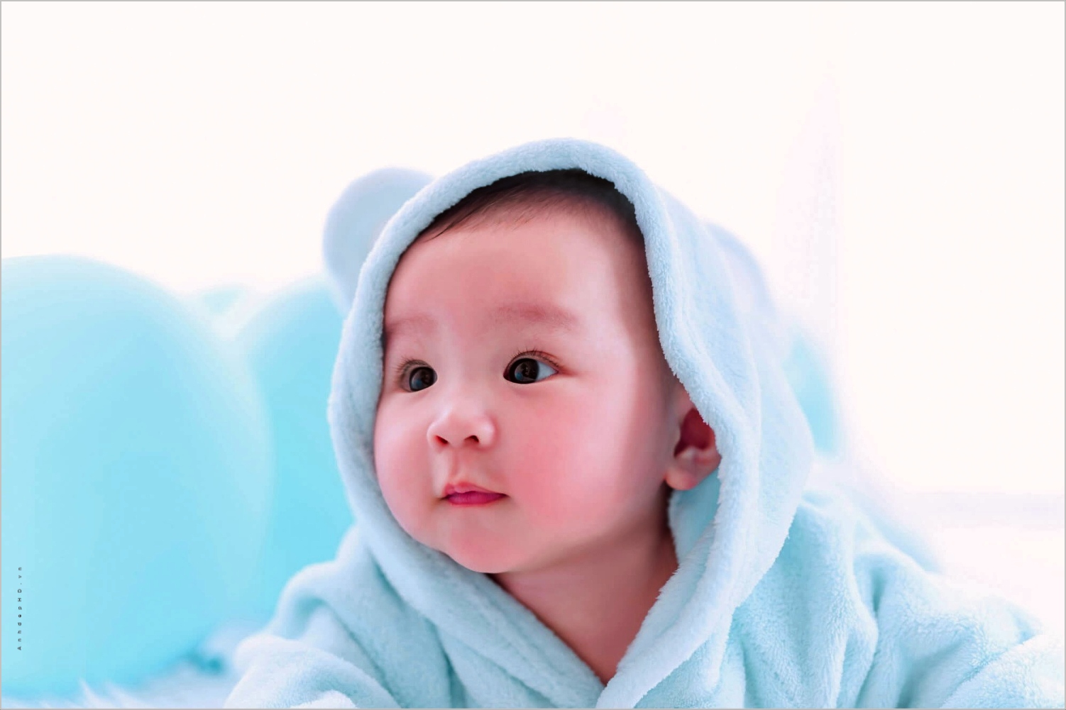 Con trẻ cần những gì?